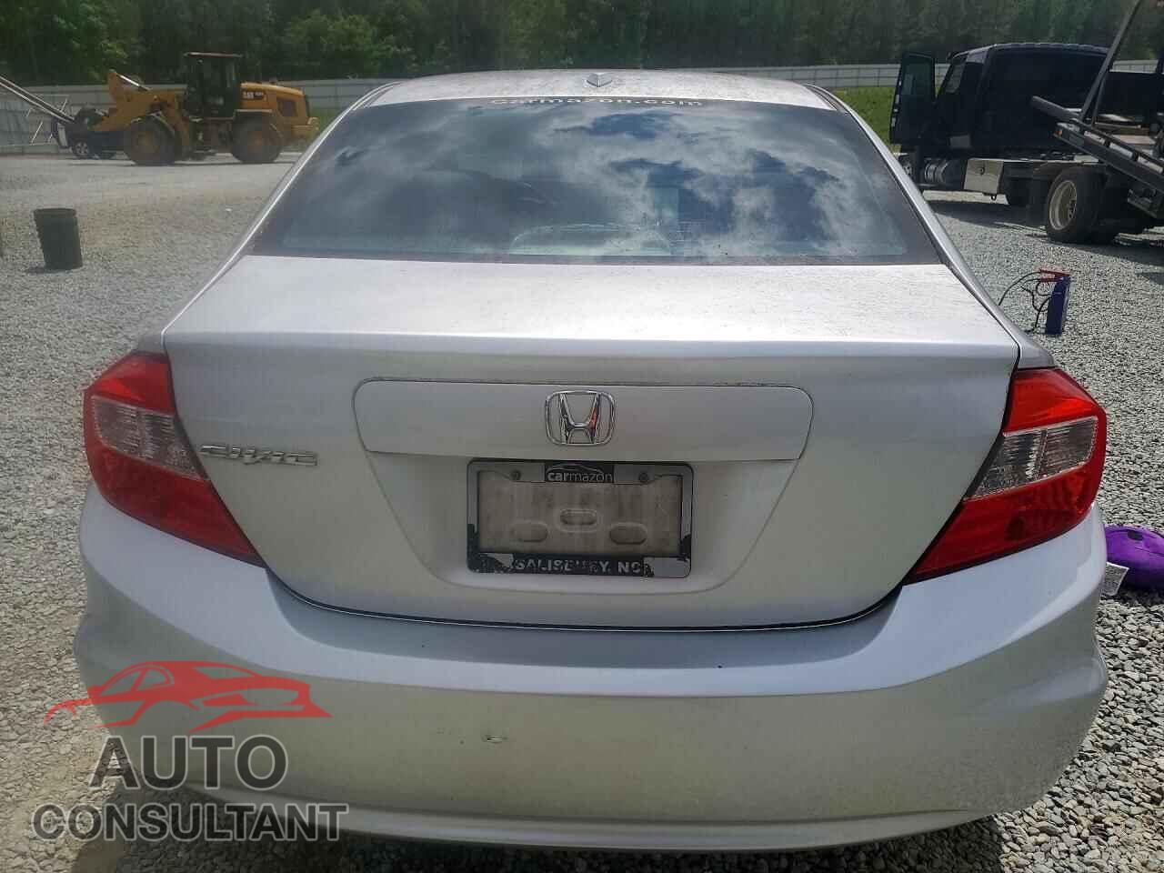 HONDA CIVIC 2012 - 2HGFB2F86CH524333