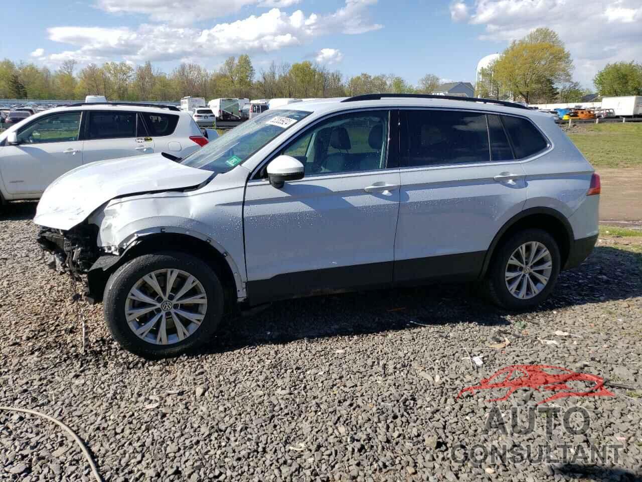 VOLKSWAGEN TIGUAN 2019 - 3VV2B7AX2KM020081