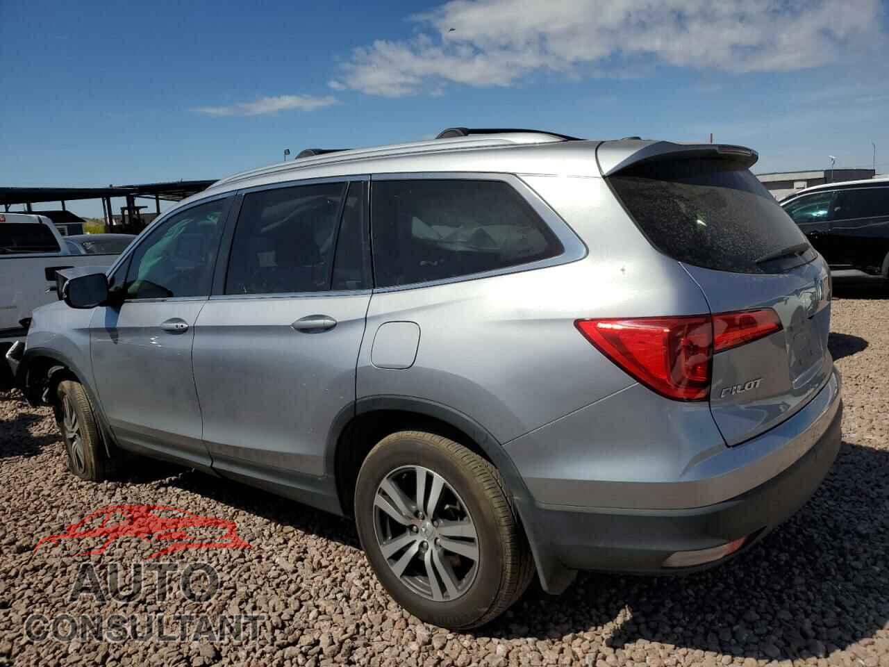 HONDA PILOT 2017 - 5FNYF6H56HB080728