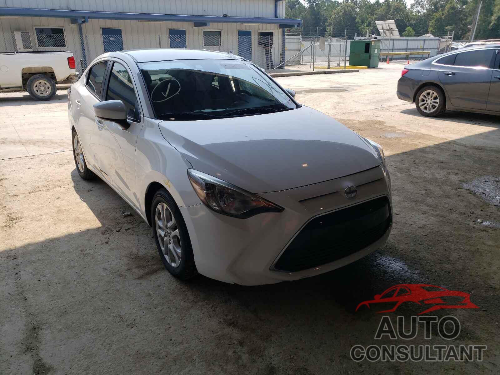 TOYOTA SCION 2016 - 3MYDLBZV6GY127212