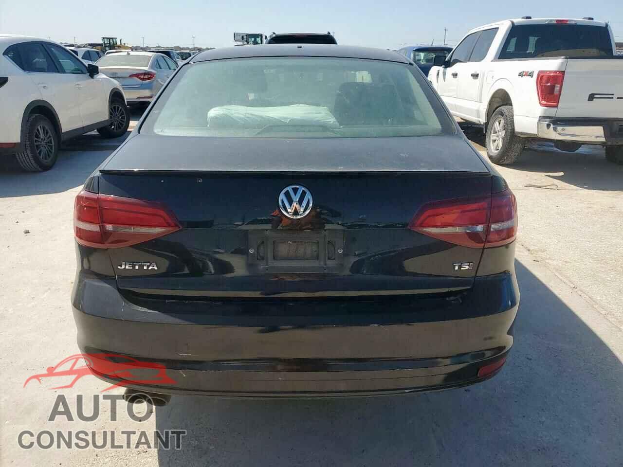 VOLKSWAGEN JETTA 2017 - 3VW2B7AJ9HM360330