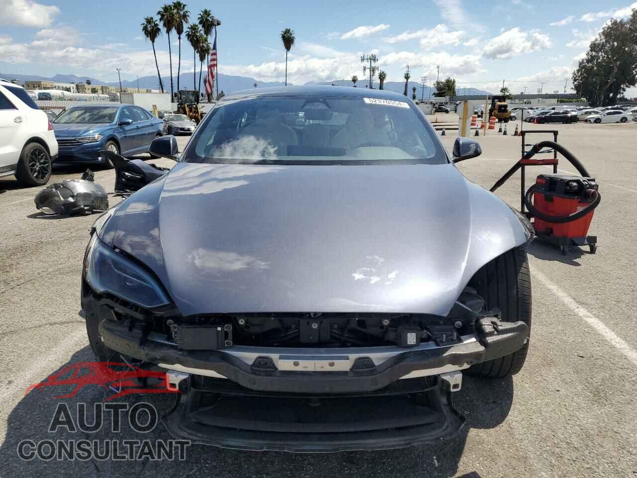 TESLA MODEL S 2023 - 5YJSA1E53PF510595