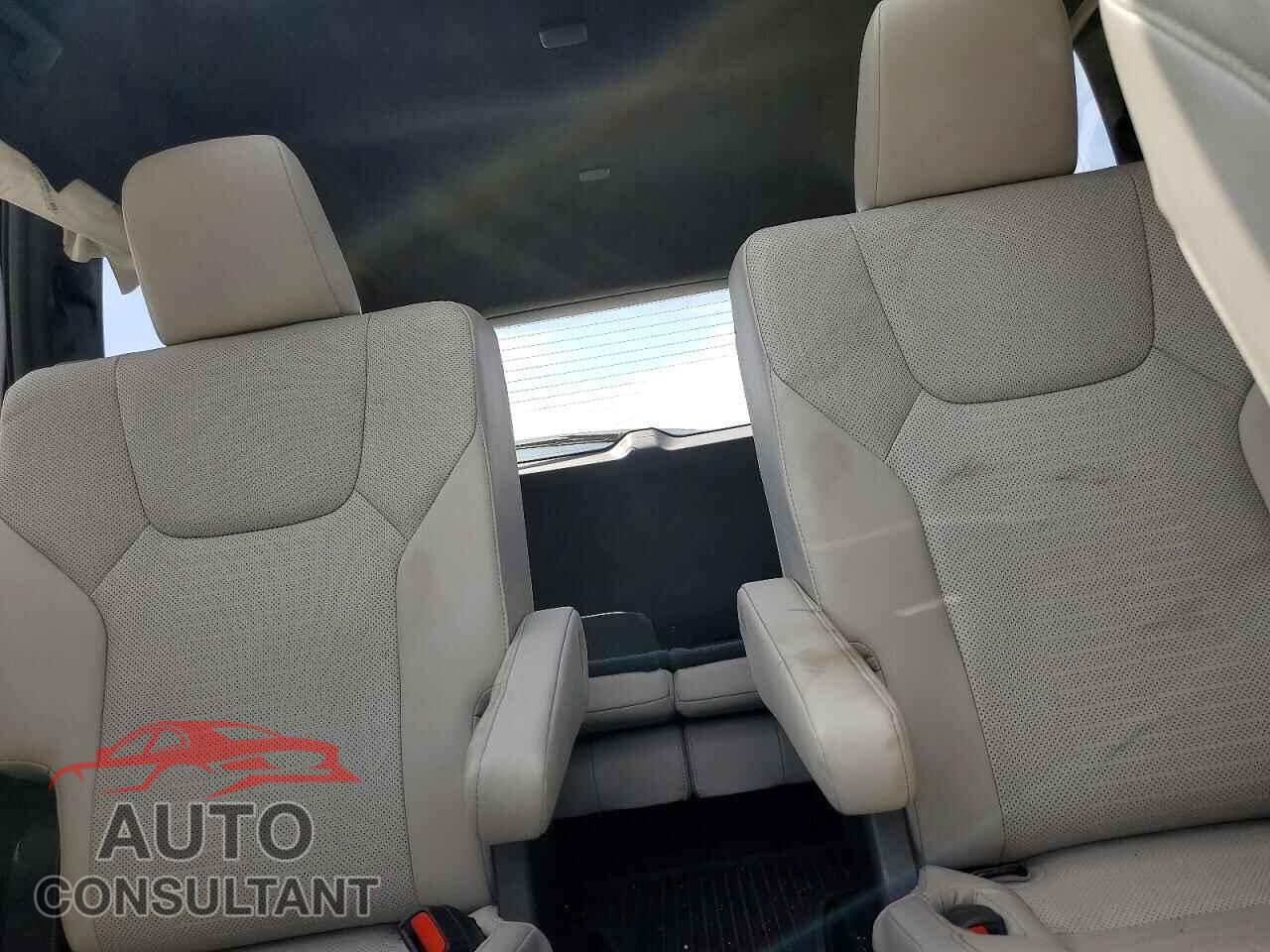 LEXUS UNKNOWN 2024 - 5TDAAAA60RS003615