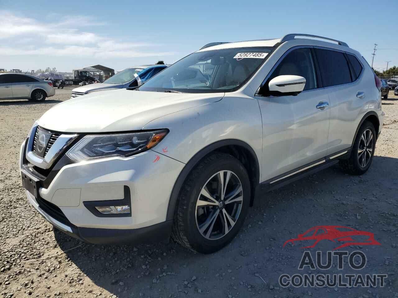 NISSAN ROGUE 2017 - 5N1AT2MT5HC848232