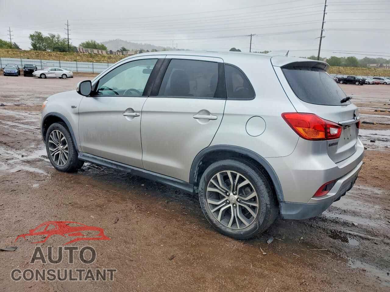 MITSUBISHI OUTLANDER 2018 - JA4AR3AW9JU001490