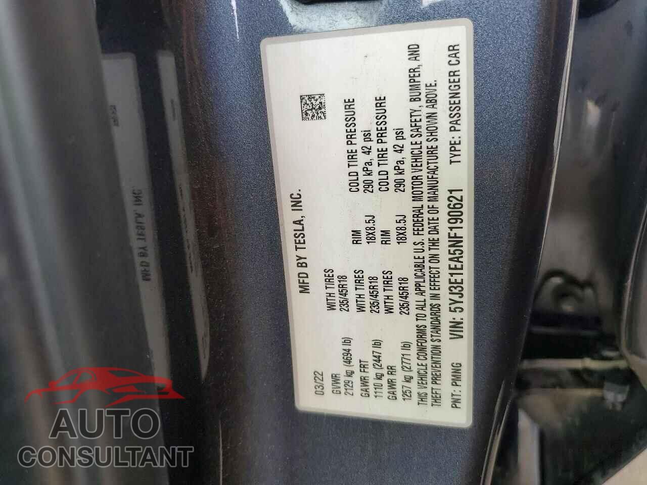 TESLA MODEL 3 2022 - 5YJ3E1EA5NF190621