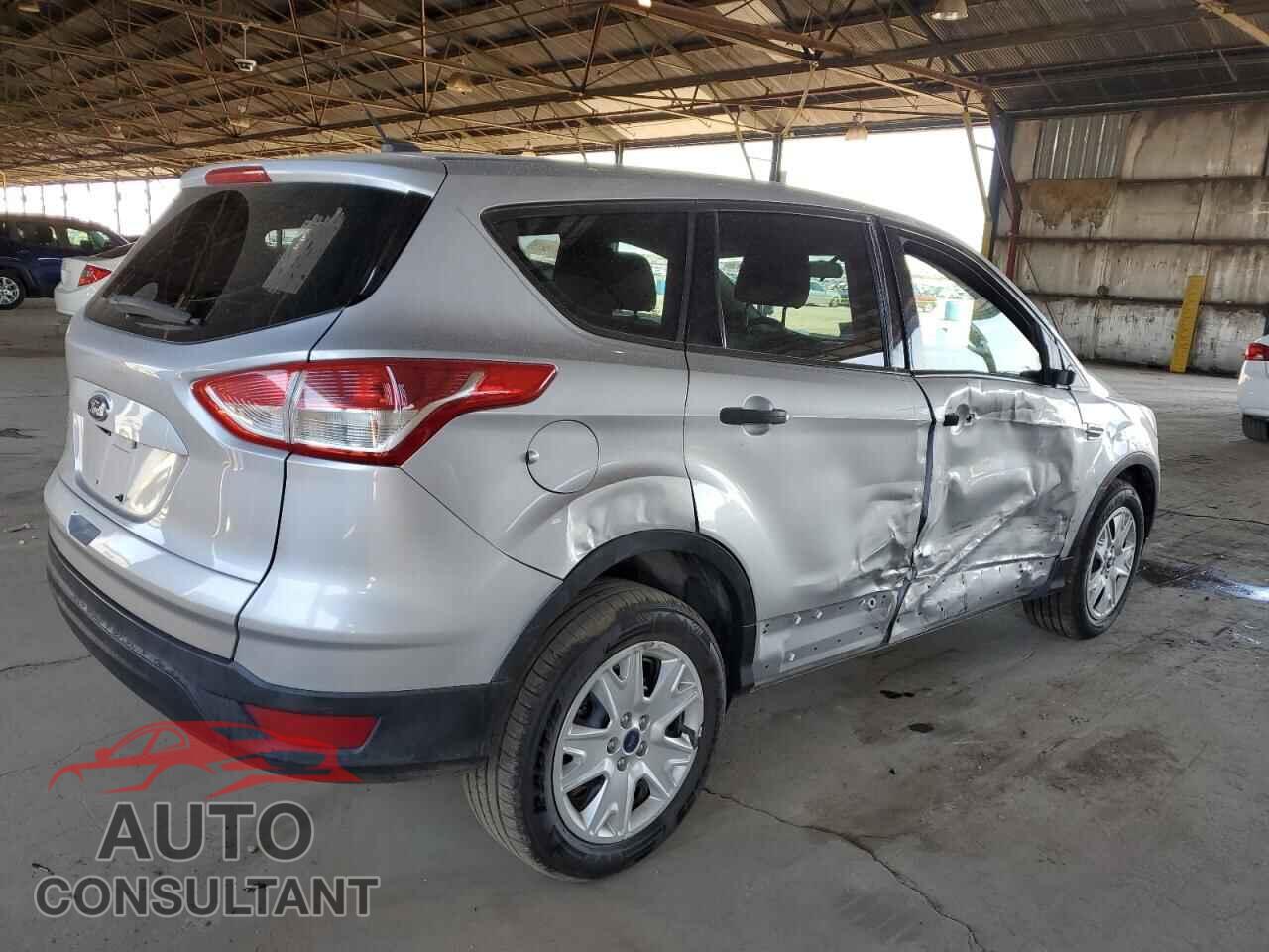 FORD ESCAPE 2016 - 1FMCU0F78GUC79590