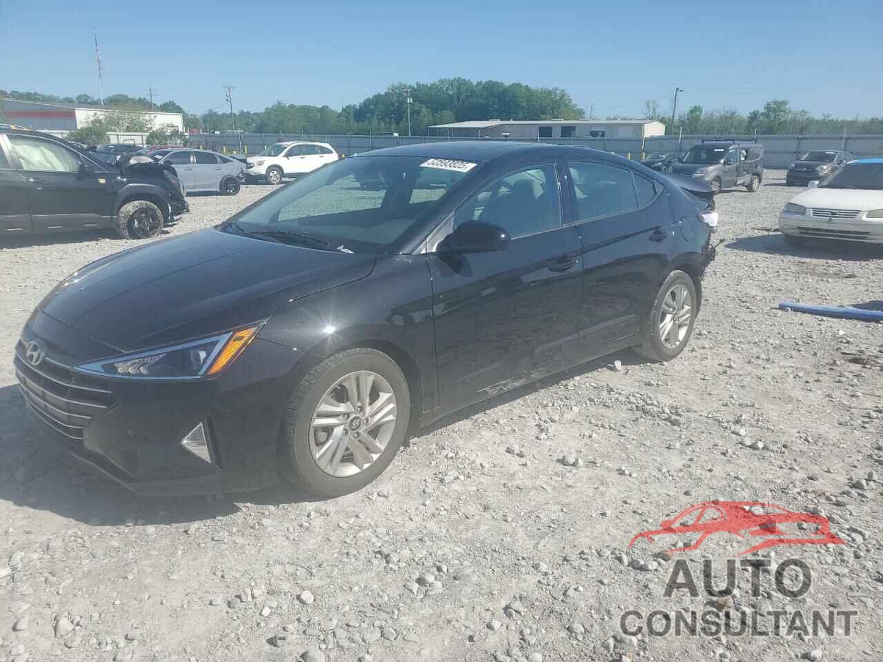 HYUNDAI ELANTRA 2019 - 5NPD84LF0KH463165