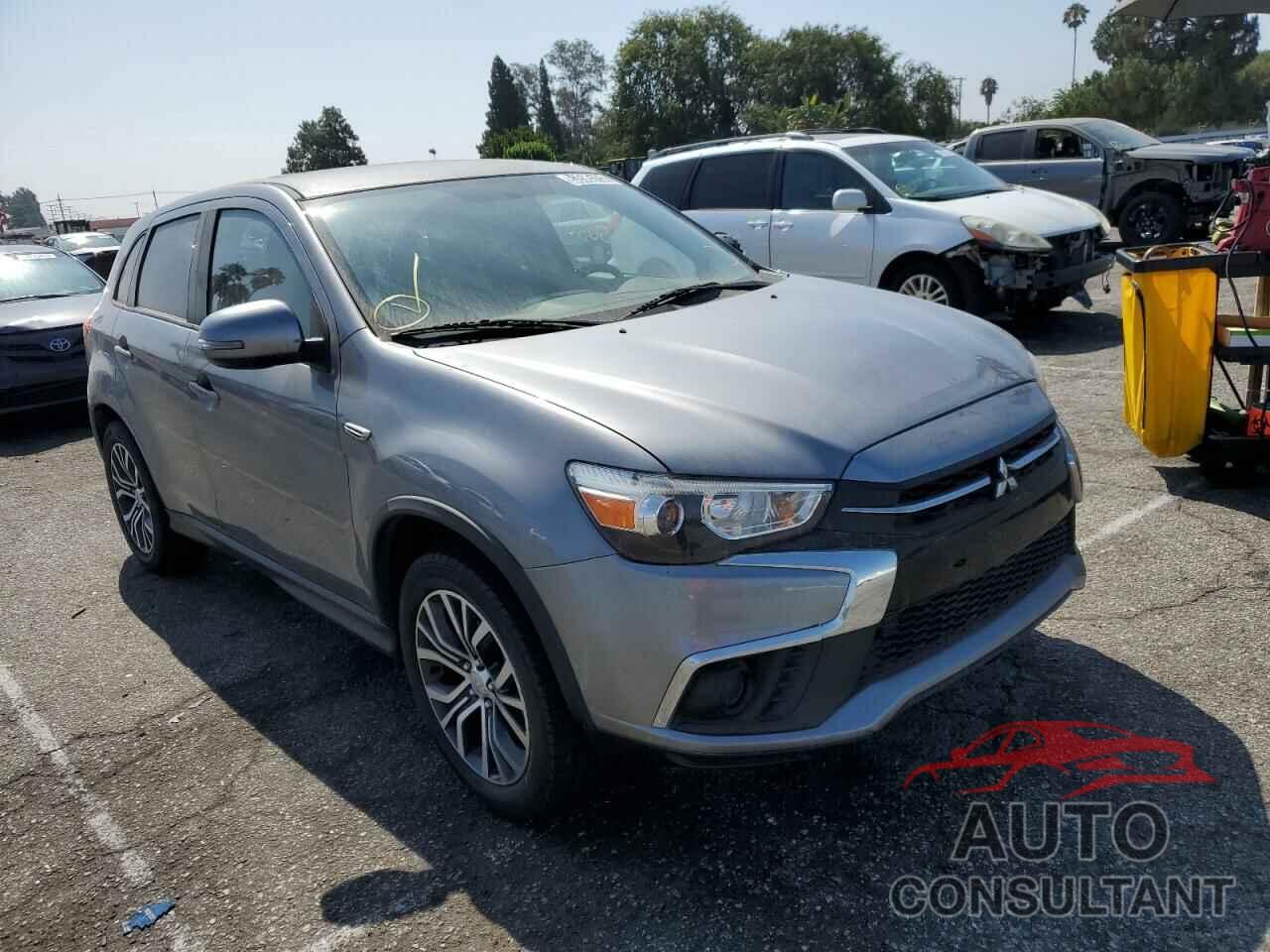 MITSUBISHI OUTLANDER 2019 - JA4AR3AU3KU017880