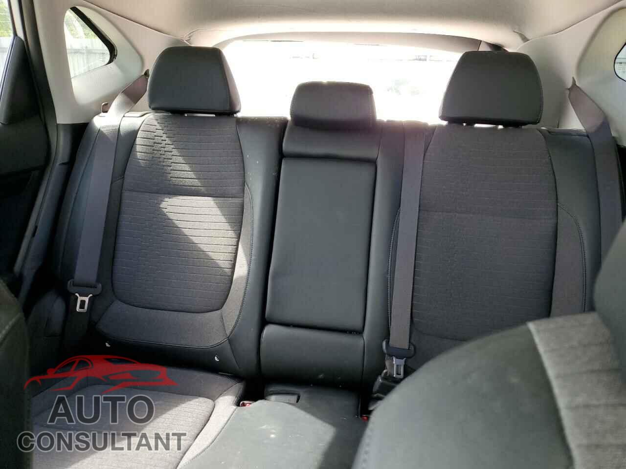 KIA SELTOS 2021 - KNDEU2AA1M7129987