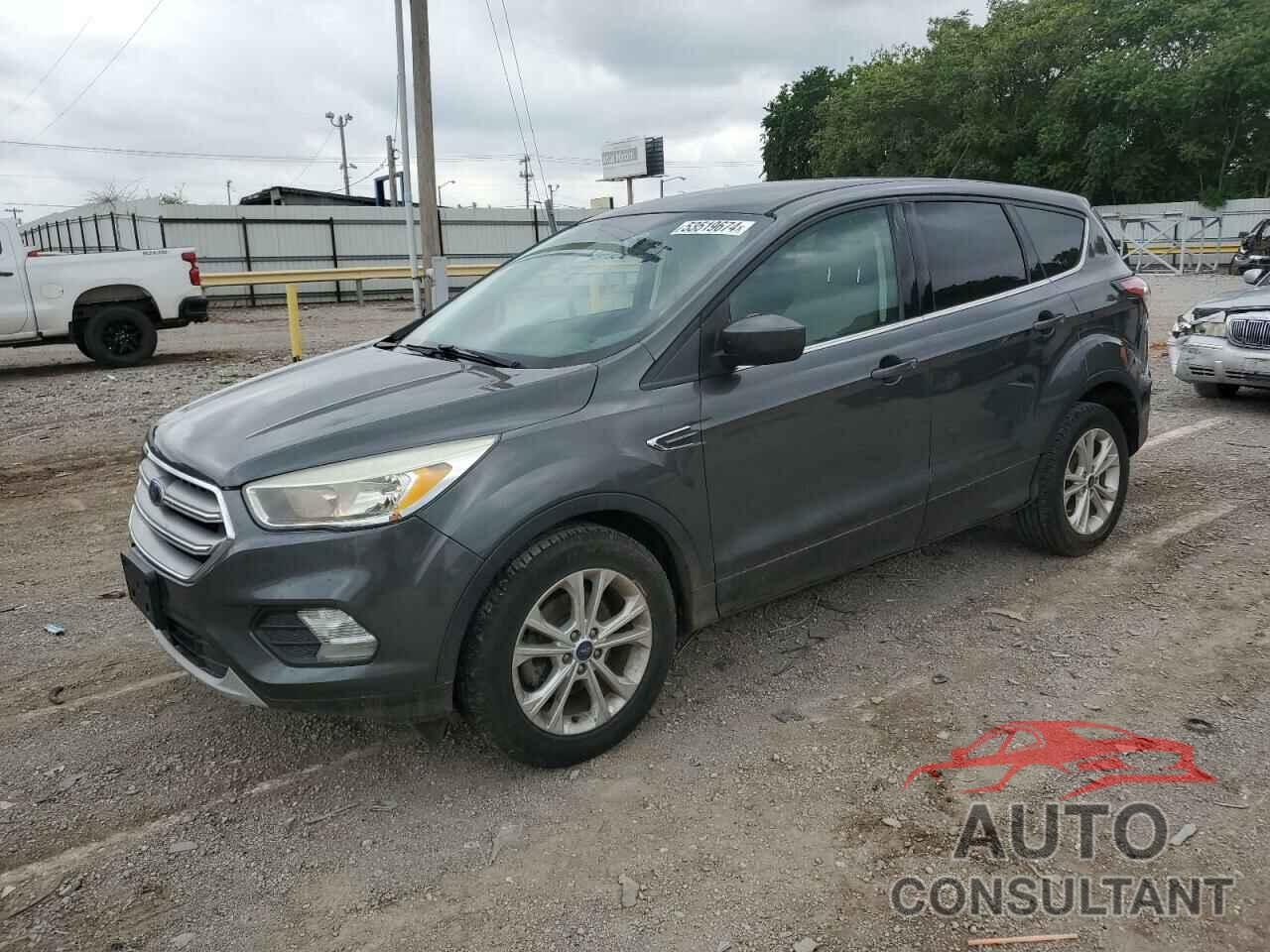 FORD ESCAPE 2017 - 1FMCU0GD6HUA68815