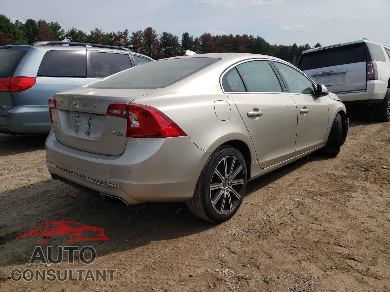 VOLVO S60 2017 - LYV402HM1HB132820