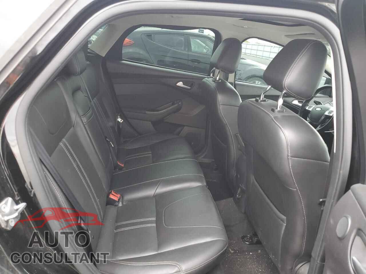 FORD FOCUS 2012 - 1FAHP3M21CL245863