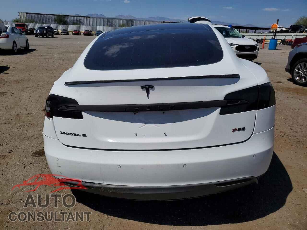 TESLA MODEL S 2014 - 5YJSA1H16EFP35793