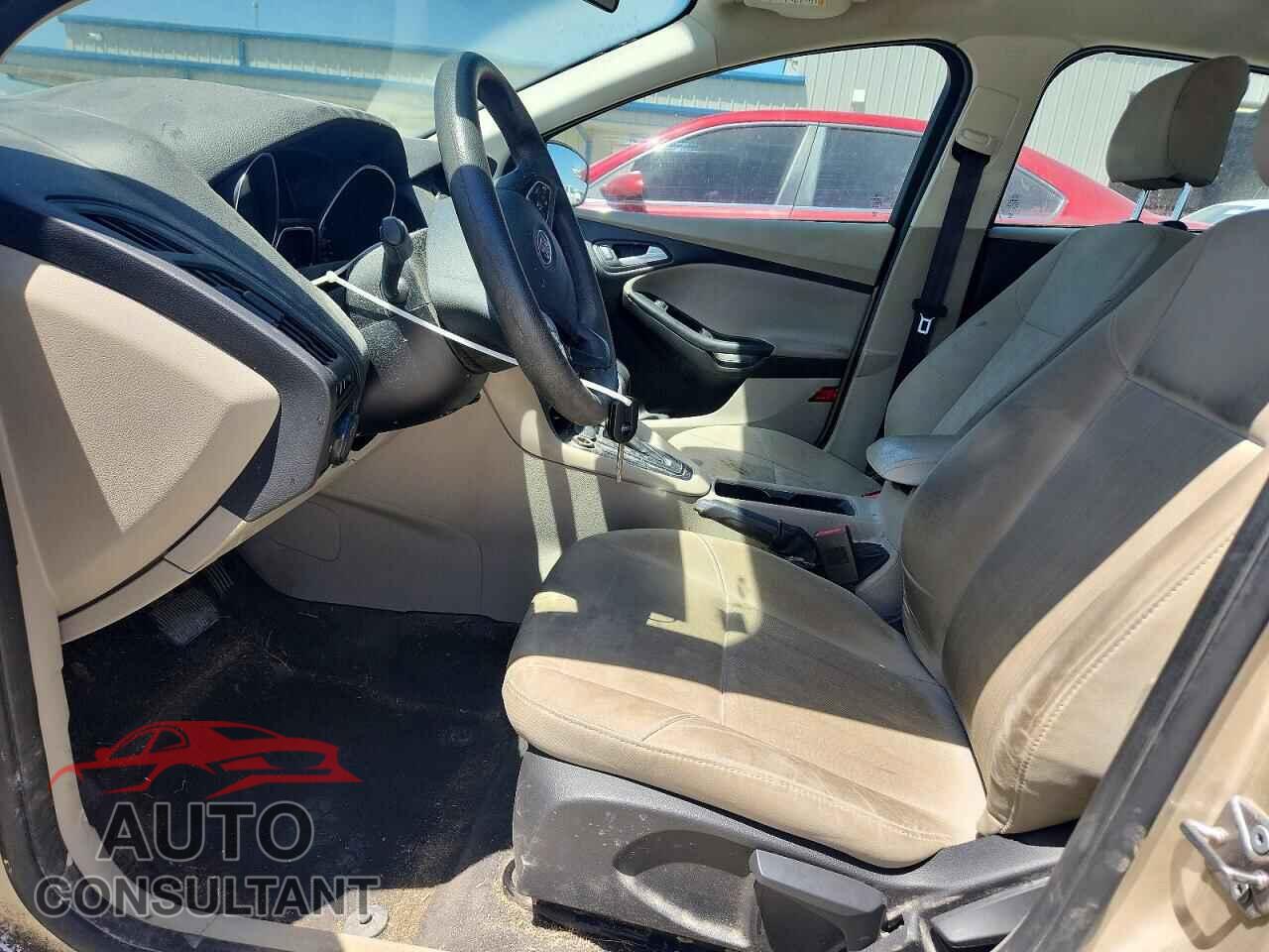 FORD FOCUS 2017 - 1FADP3F21HL327224