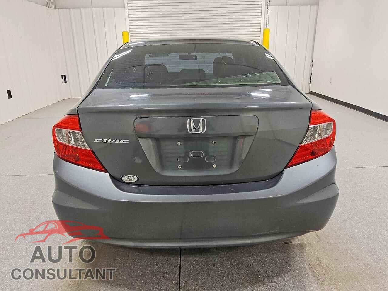 HONDA CIVIC 2012 - 2HGFB2F86CH307817