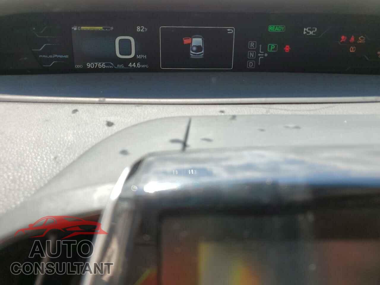 TOYOTA PRIUS 2017 - JTDKARFPXH3023259
