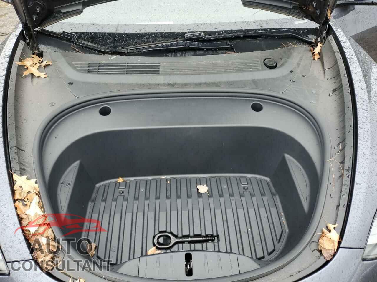 TESLA MODEL 3 2021 - 5YJ3E1EB9MF019636