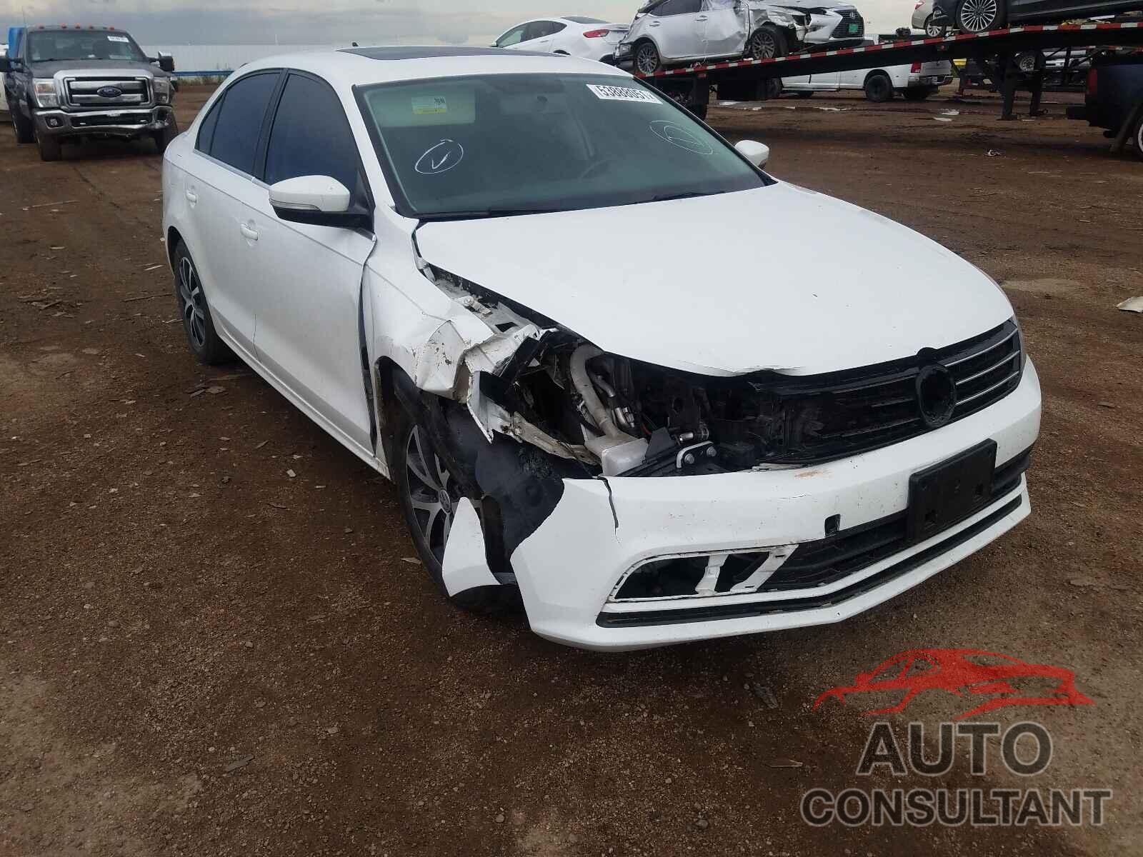 VOLKSWAGEN JETTA 2017 - 3VWB67AJ7HM408010