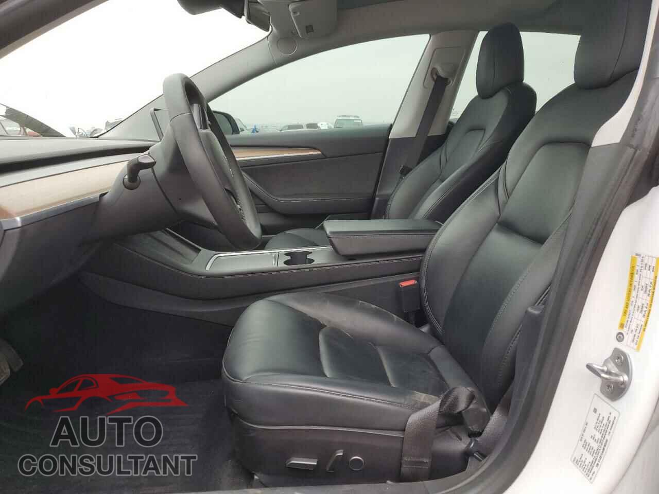 TESLA MODEL 3 2021 - 5YJ3E1EA4MF985545