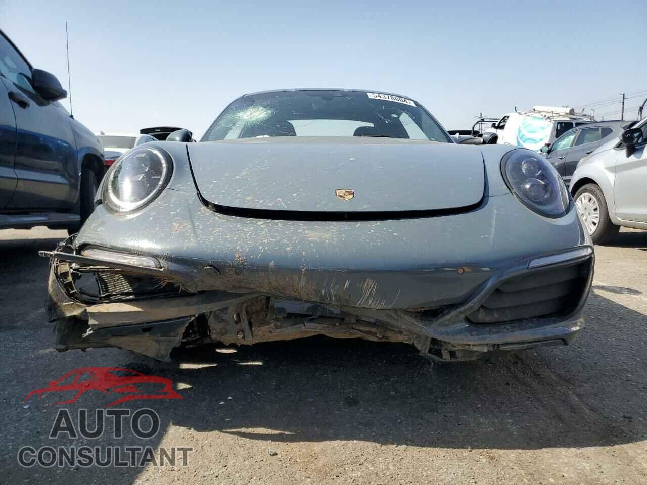 PORSCHE 911 2018 - WP0AB2A9XJS122331