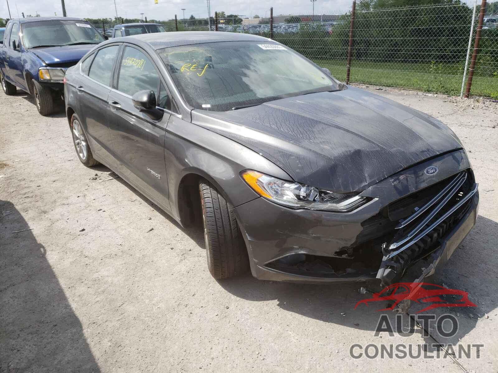 FORD FUSION 2017 - 3FA6P0LU2HR400521
