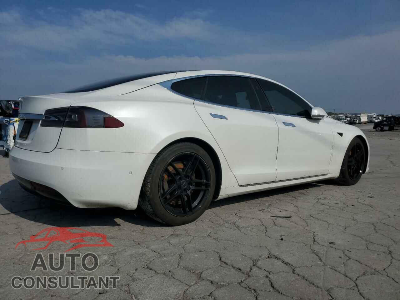 TESLA MODEL S 2016 - 5YJSA1E25GF164880