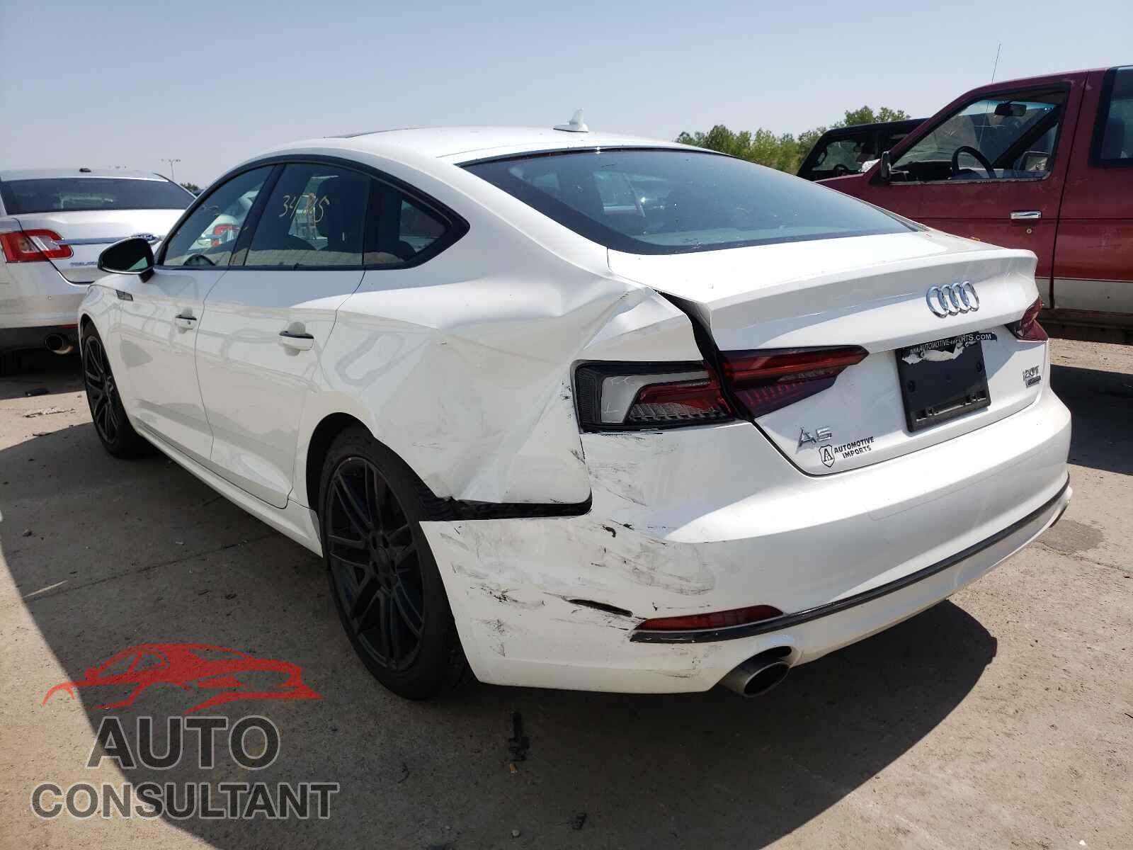 AUDI A5 2018 - WAUANCF53JA017894