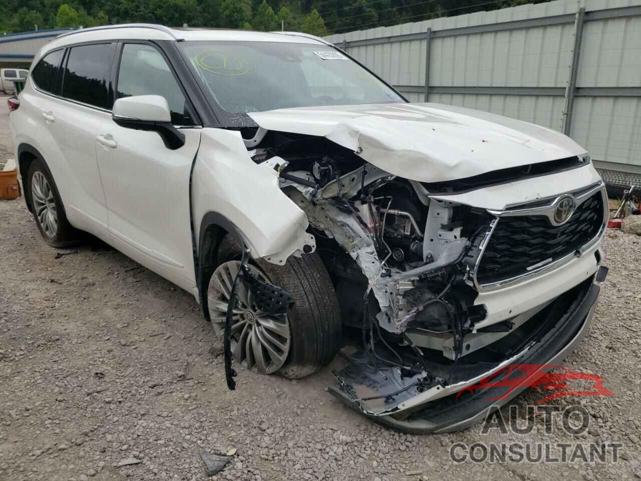 TOYOTA HIGHLANDER 2021 - 5TDFZRBH2MS077785