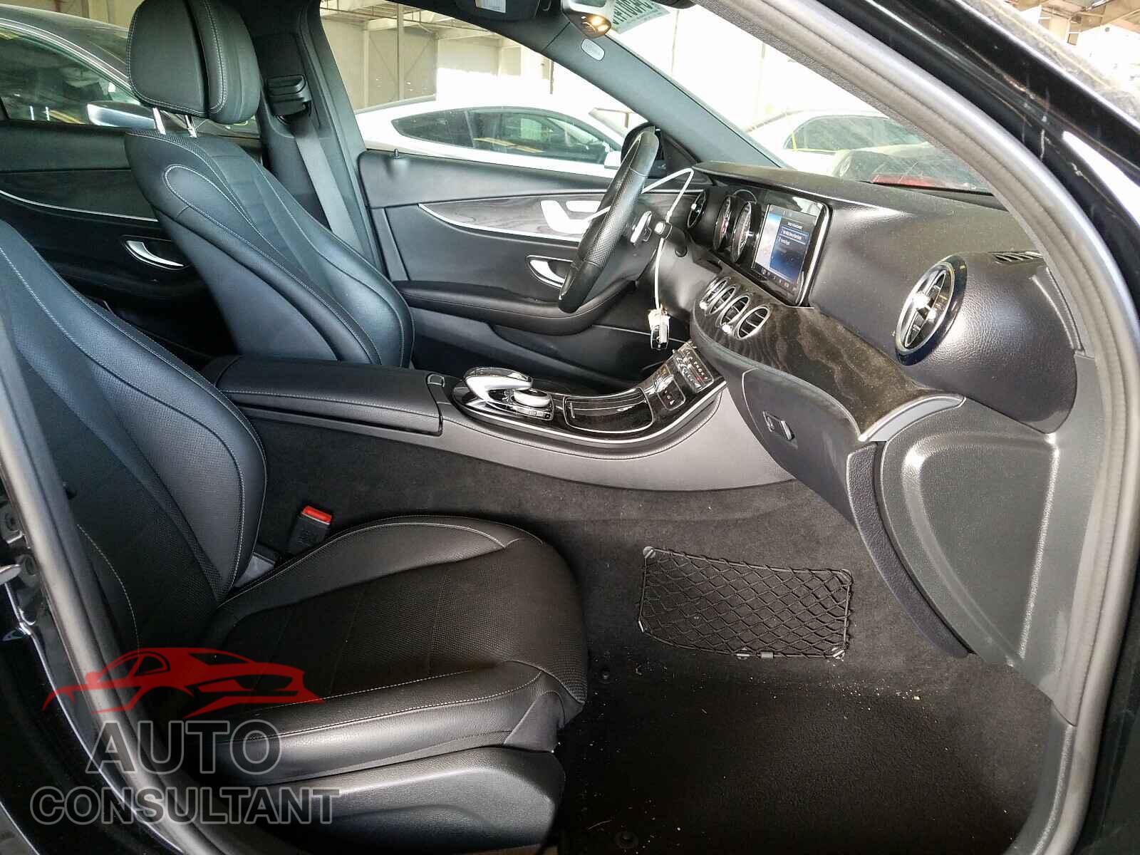 MERCEDES-BENZ E CLASS 2017 - WDDZF4KB8HA144743