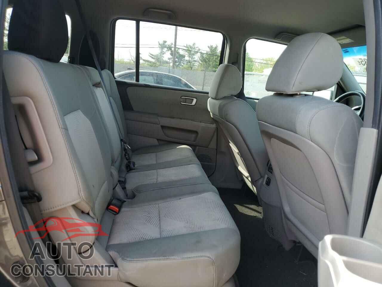 HONDA PILOT 2012 - 5FNYF4H20CB063104