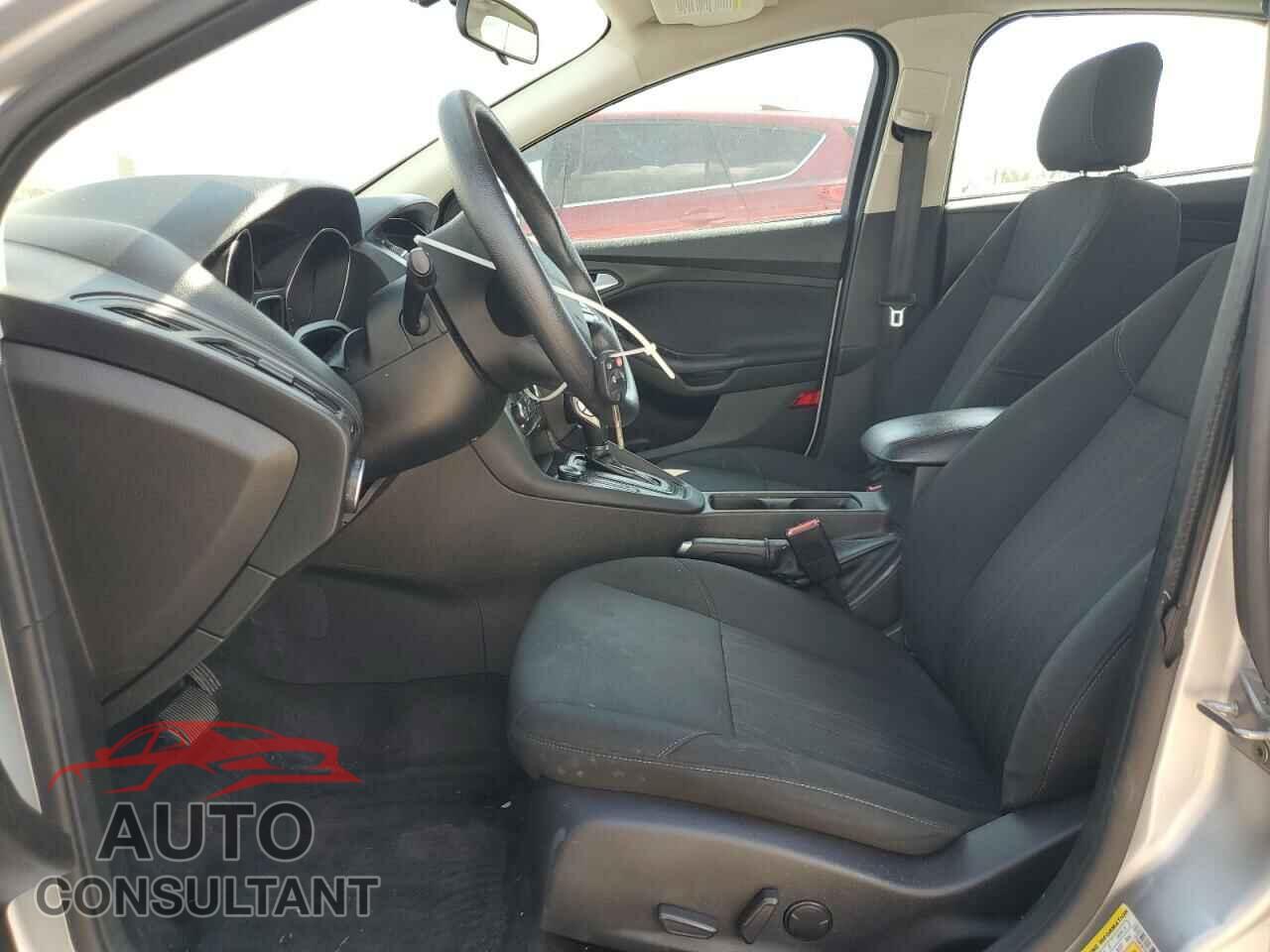 FORD FOCUS 2016 - 1FADP3F23GL243811