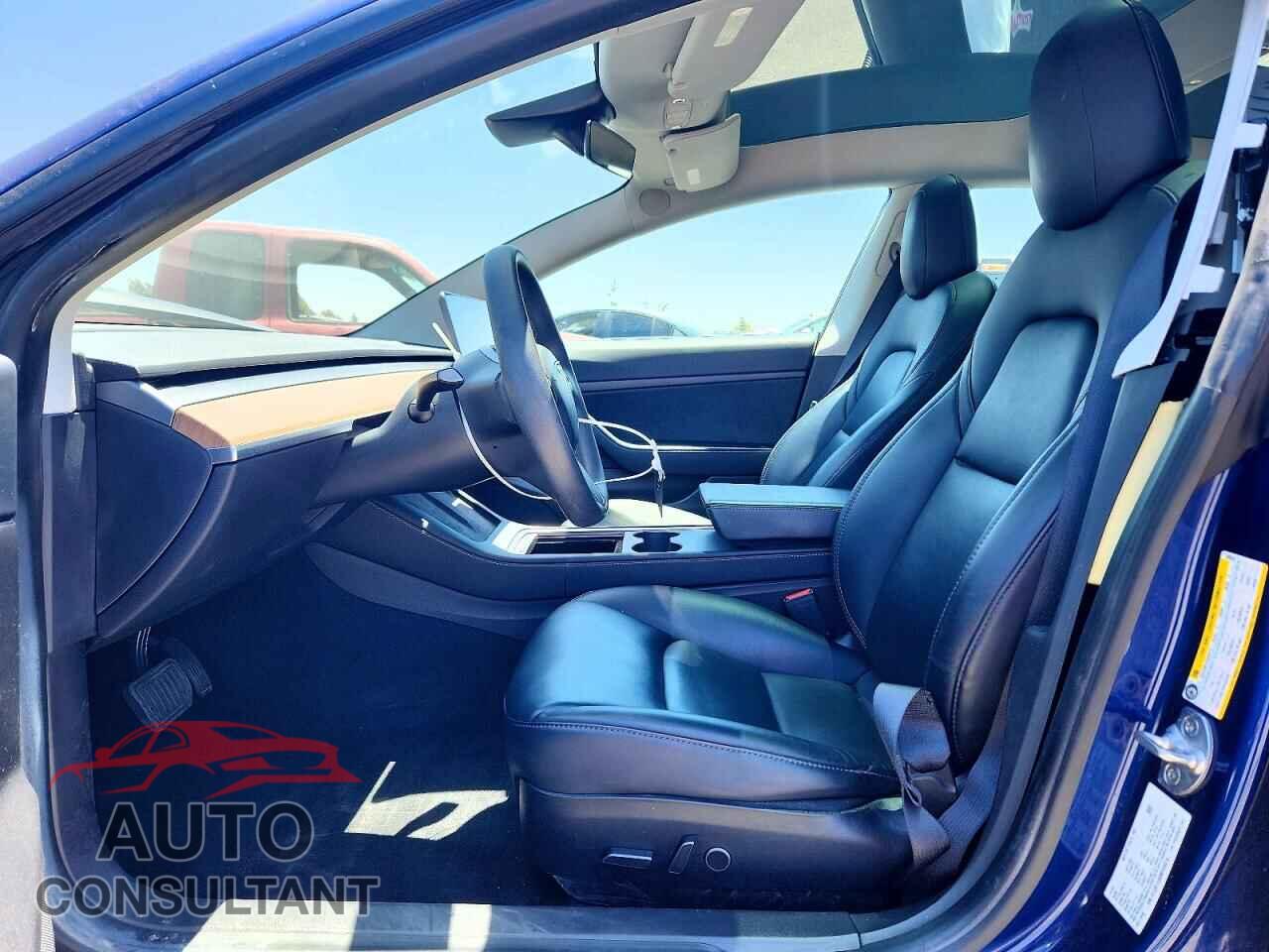 TESLA MODEL 3 2021 - 5YJ3E1EA8MF838516