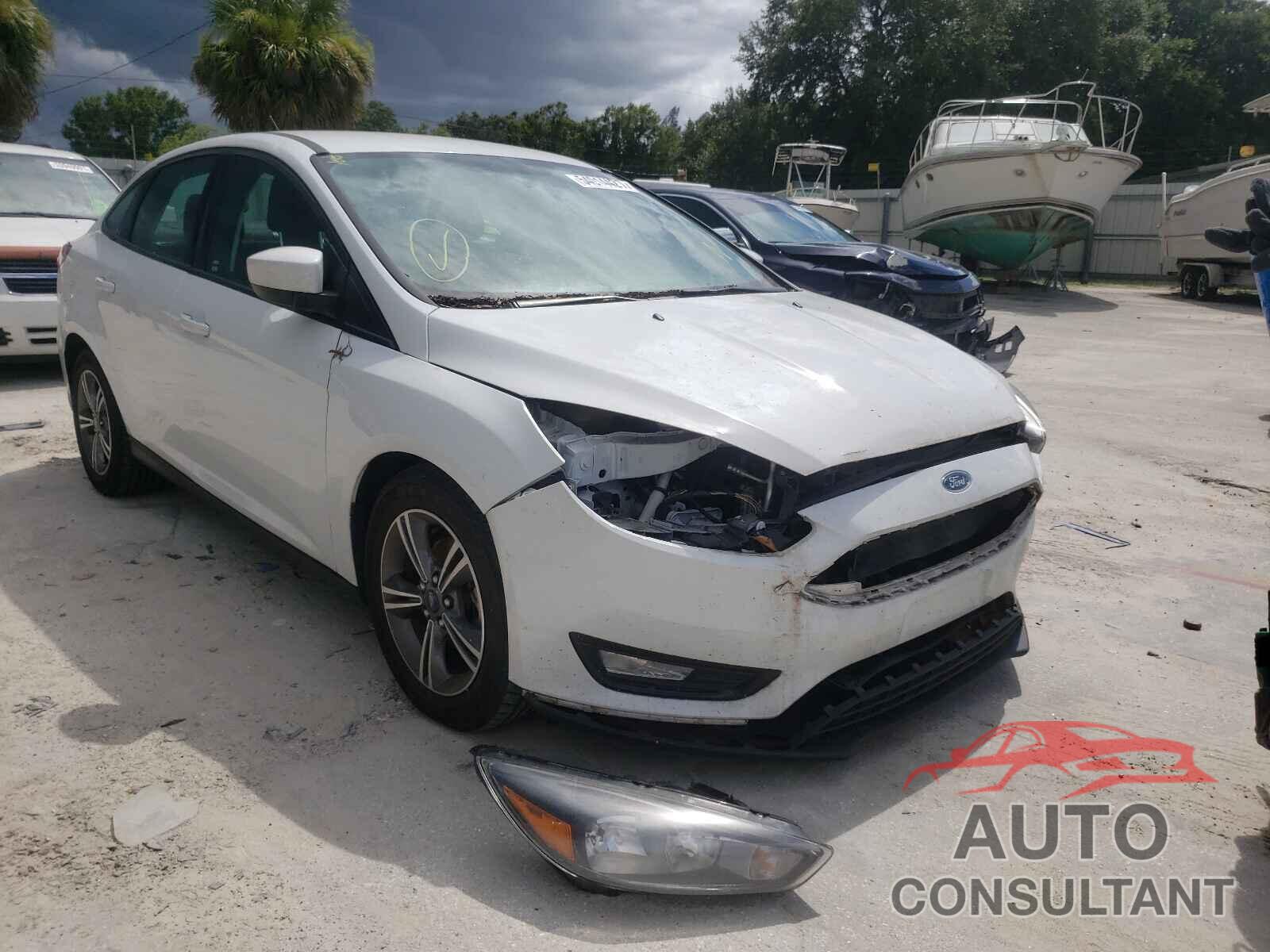 FORD FOCUS 2018 - 1FADP3FE1JL227138