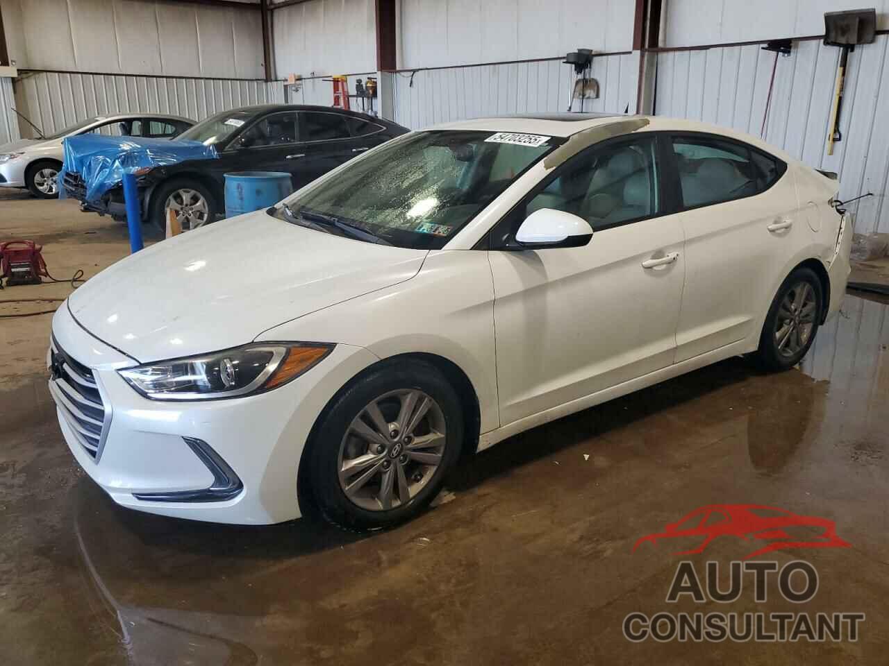 HYUNDAI ELANTRA 2017 - 5NPD84LF2HH120849