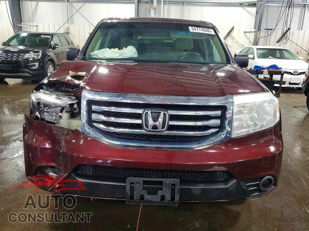 HONDA PILOT 2015 - 5FNYF4H28FB020876