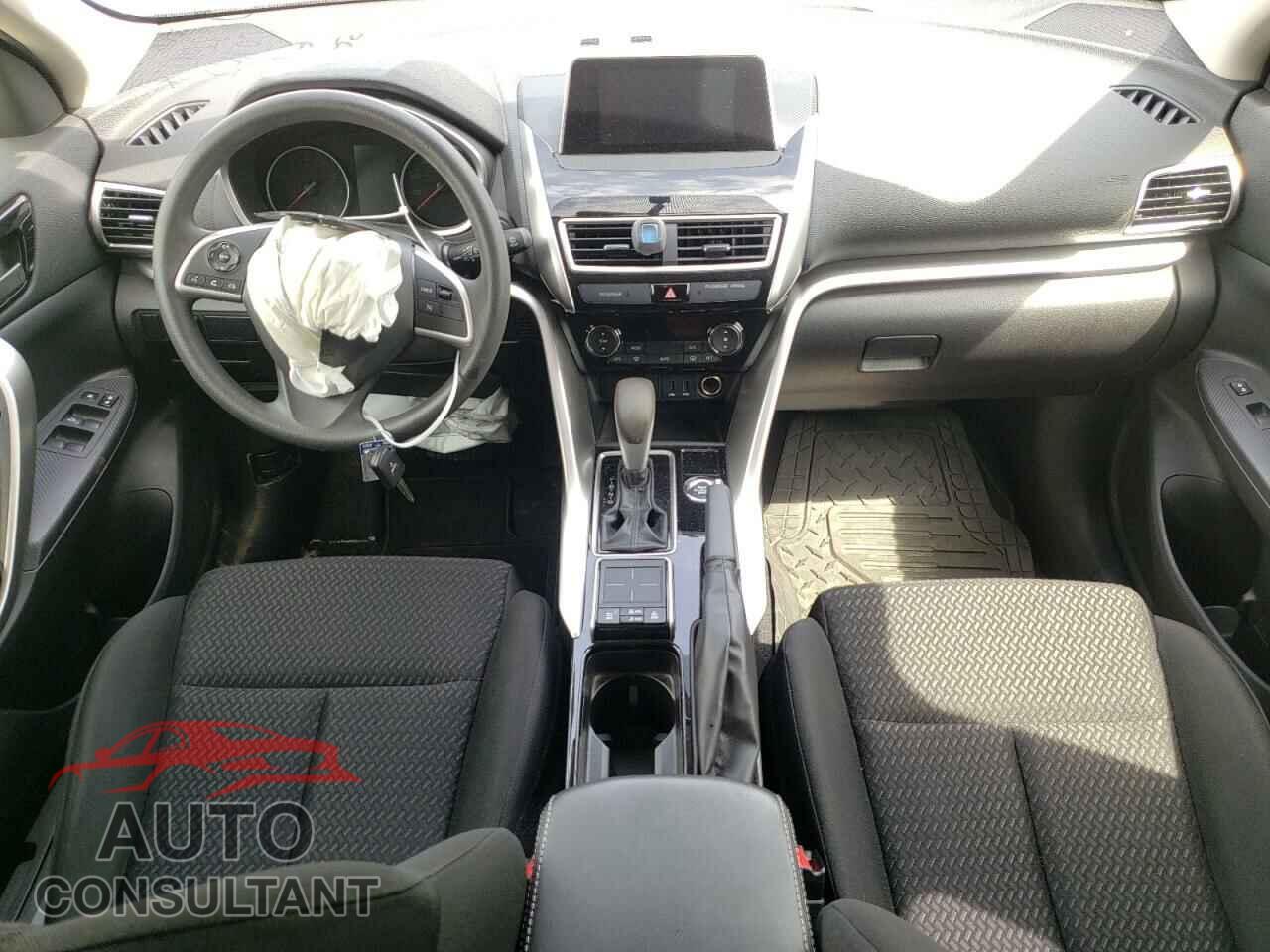 MITSUBISHI ECLIPSE 2018 - JA4AT4AA9JZ047920