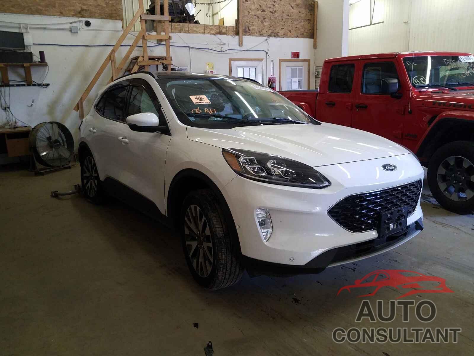 FORD ESCAPE 2020 - 1FMCU9J96LUA26064