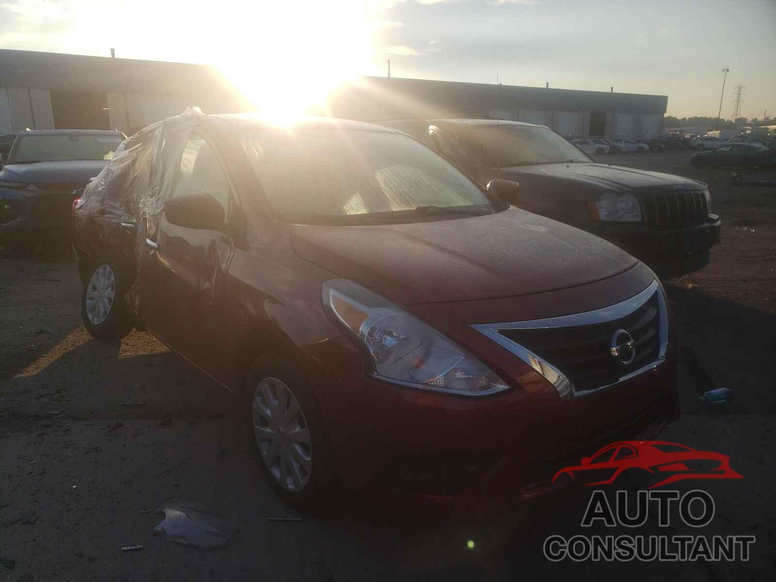 NISSAN VERSA 2019 - 3N1CN7AP7KL841809
