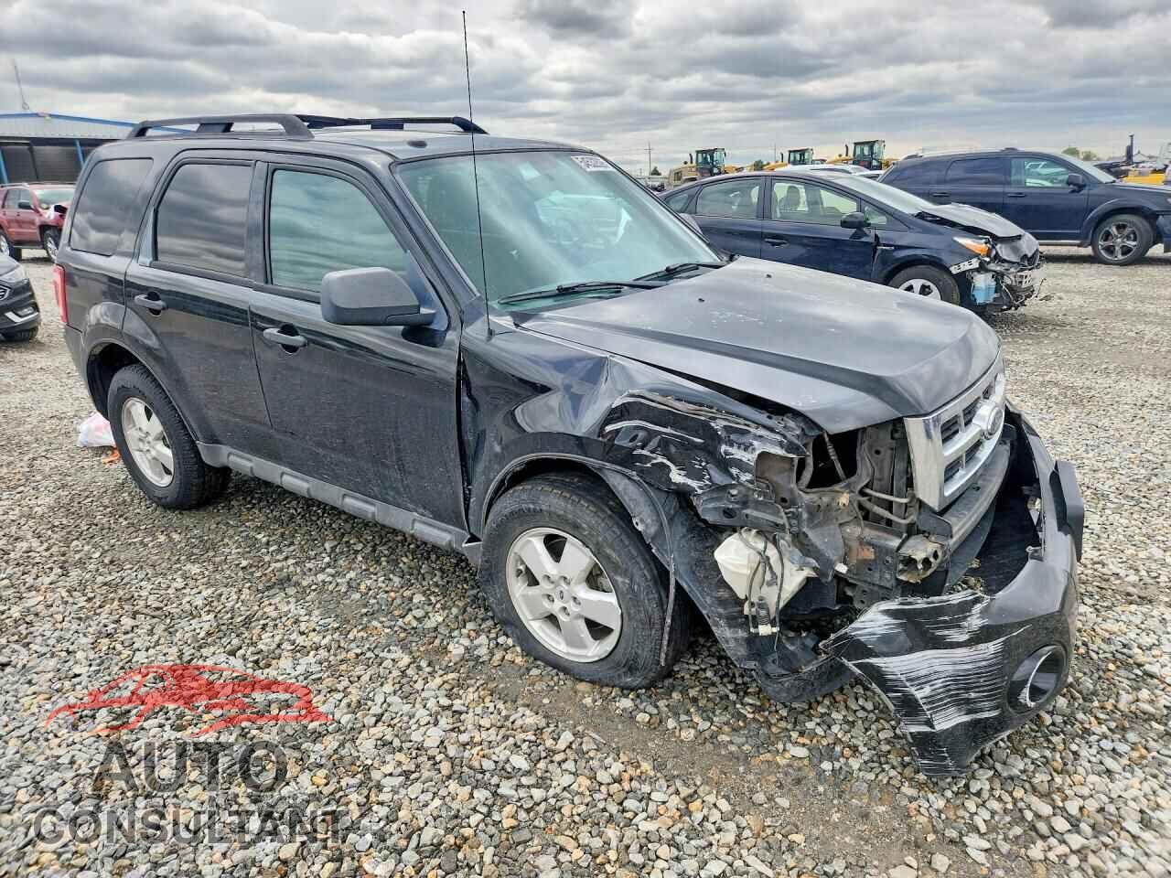 FORD ESCAPE 2010 - 1FMCU0DG7AKA54633