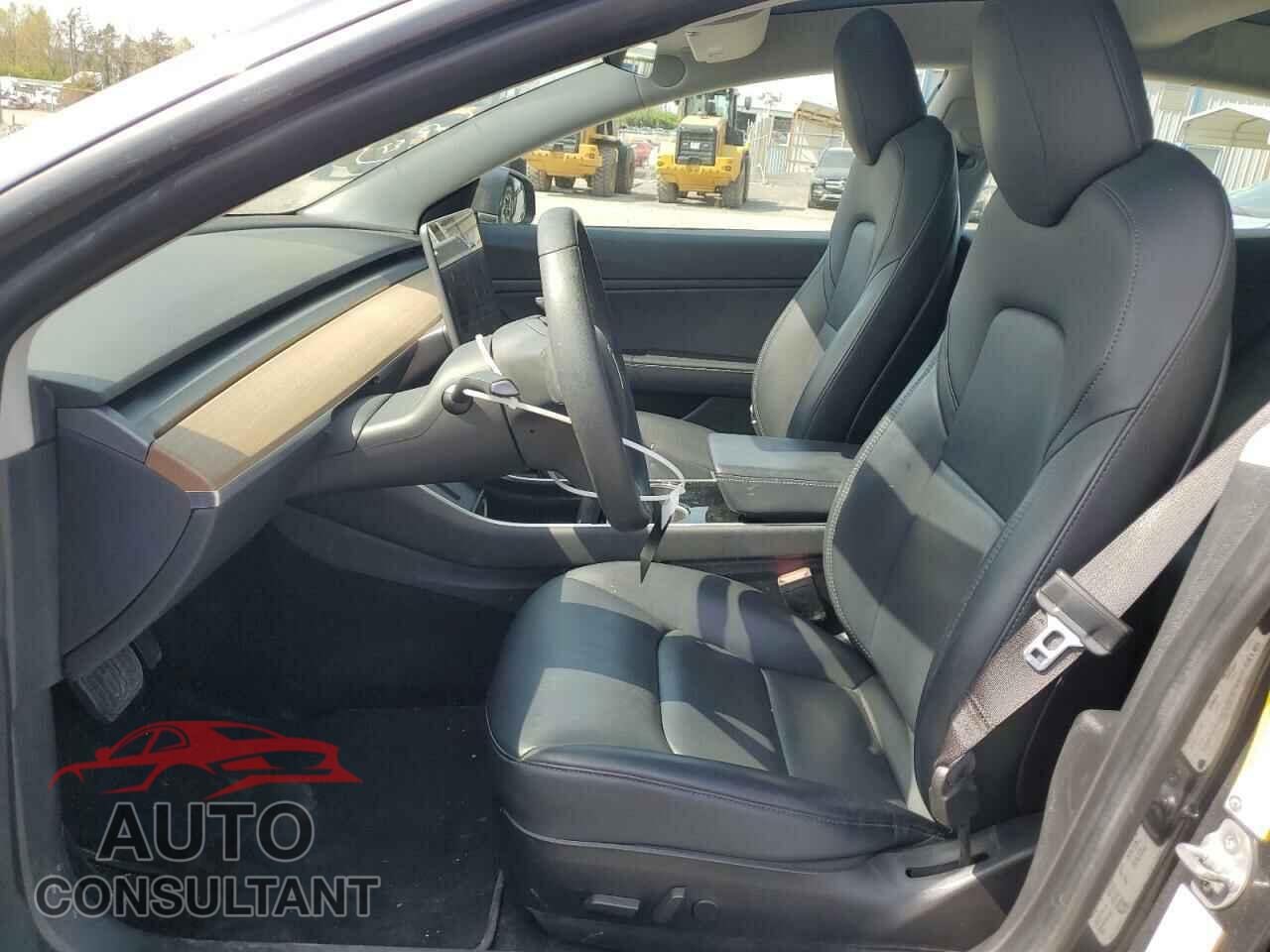 TESLA MODEL 3 2020 - 5YJ3E1EB5LF589907