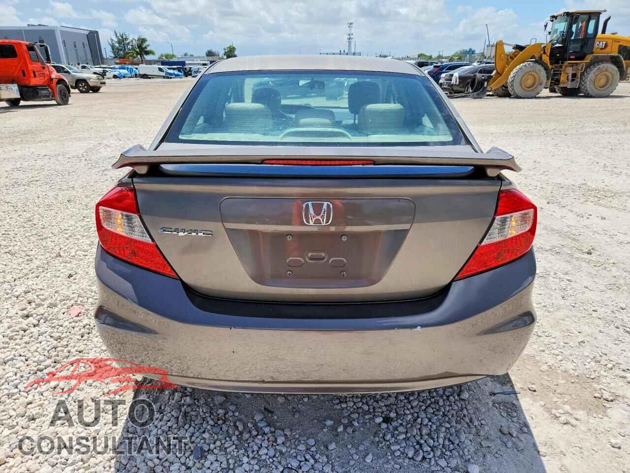 HONDA CIVIC 2012 - 2HGFB2F84CH576141