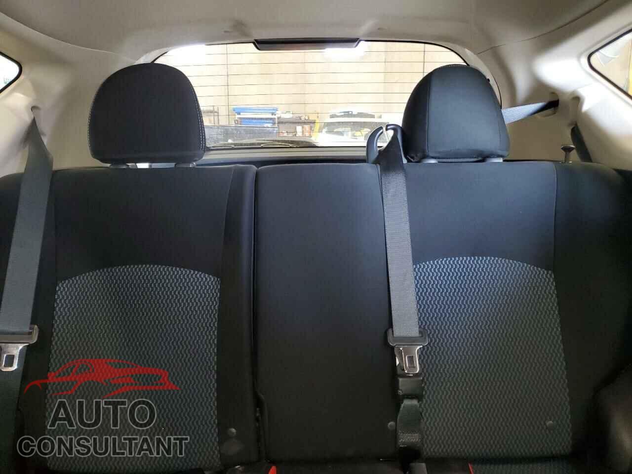 NISSAN VERSA 2016 - 3N1CE2CP5GL371013