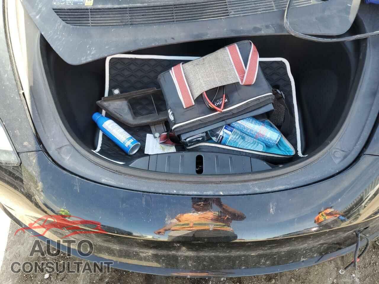 TESLA MODEL 3 2018 - 5YJ3E1EA5JF089489