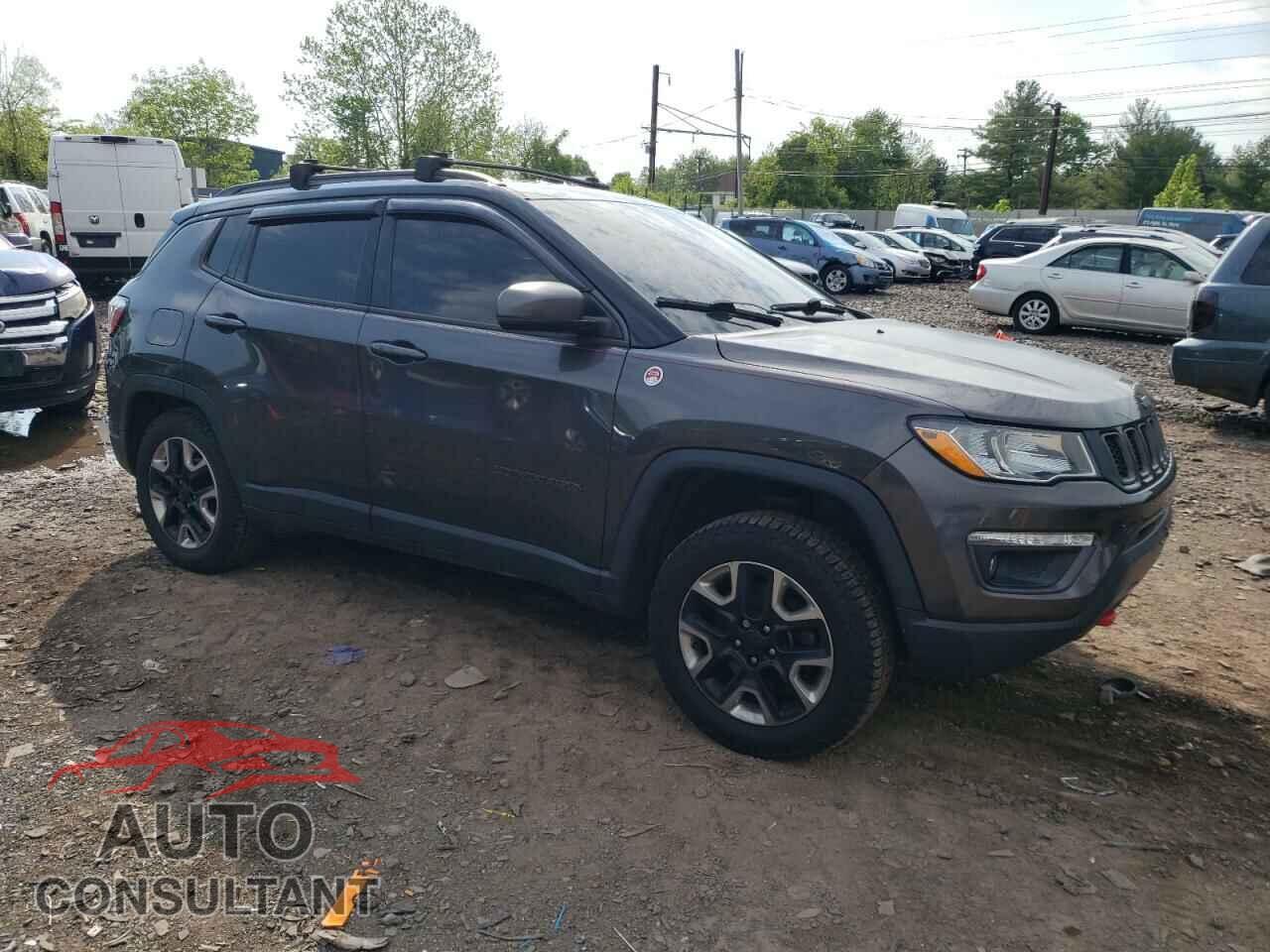 JEEP COMPASS 2018 - 3C4NJDDB2JT199093
