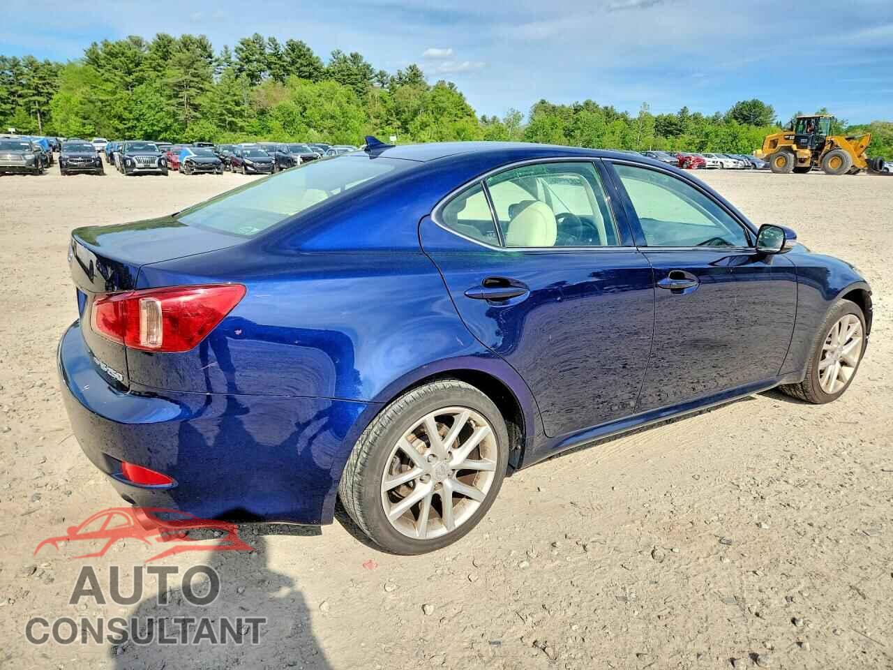 LEXUS IS 2012 - JTHCF5C21C5053348