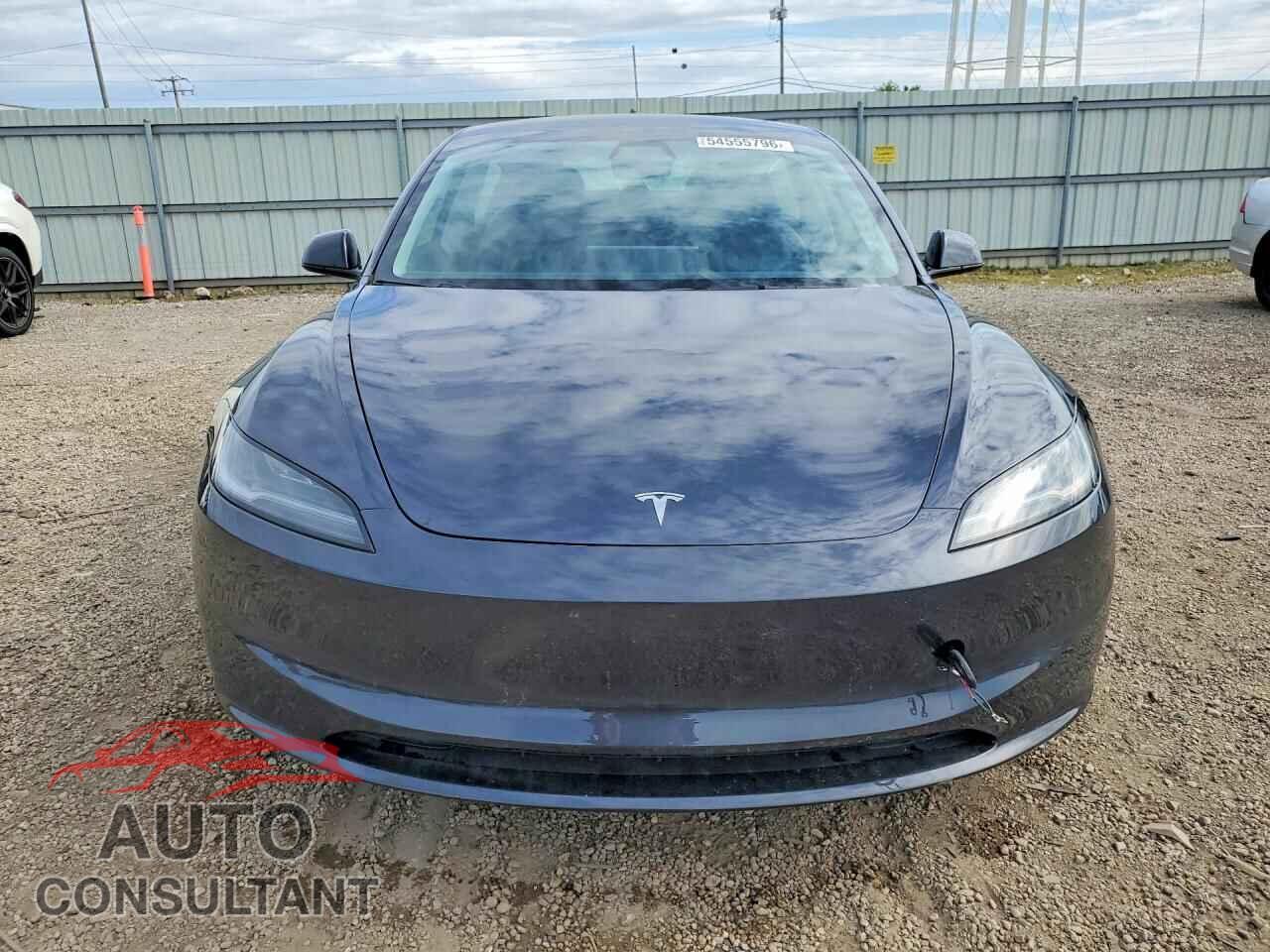TESLA MODEL 3 2024 - 5YJ3E1EA7RF772435