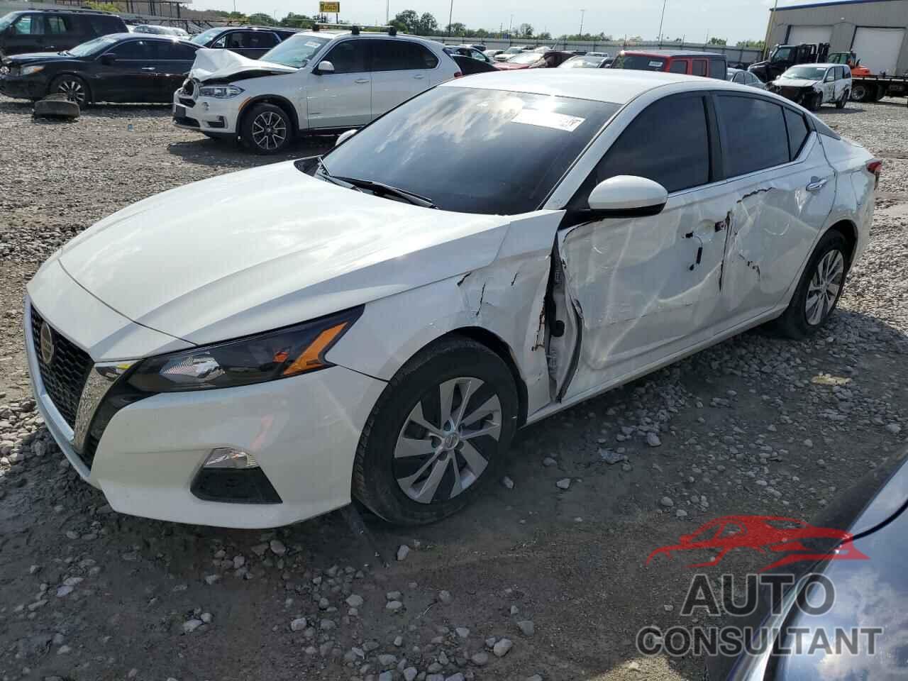 NISSAN ALTIMA 2022 - 1N4BL4BV1NN335400