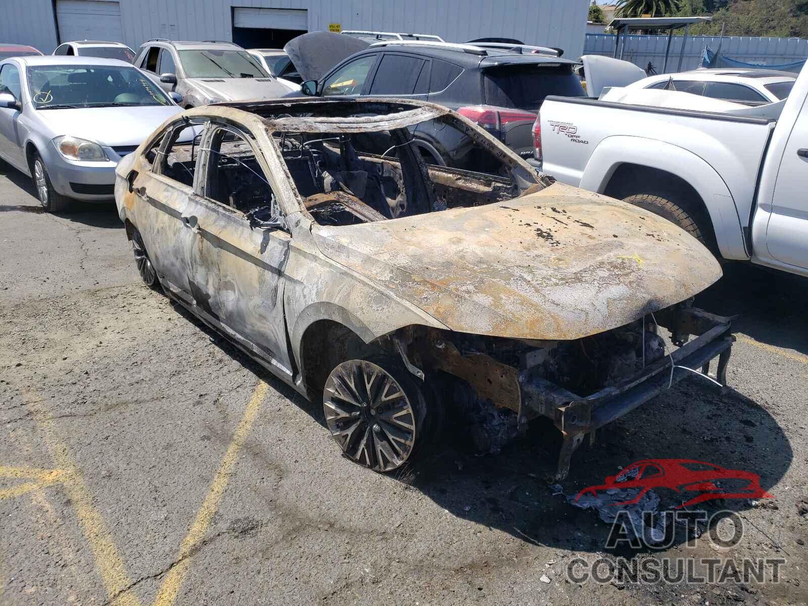 VOLKSWAGEN JETTA 2019 - 3VWC57BU3KM254659