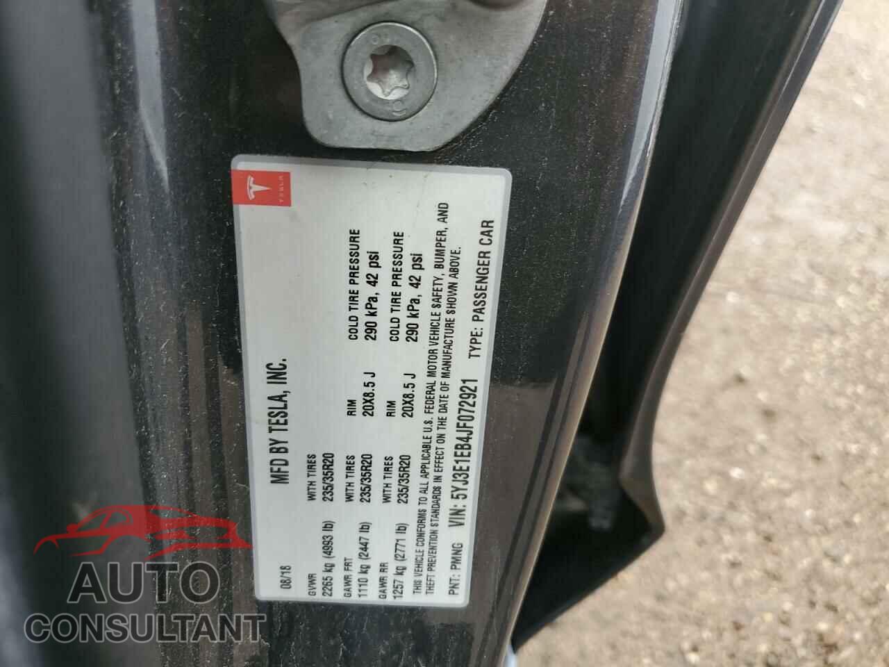 TESLA MODEL 3 2018 - 5YJ3E1EB4JF072921
